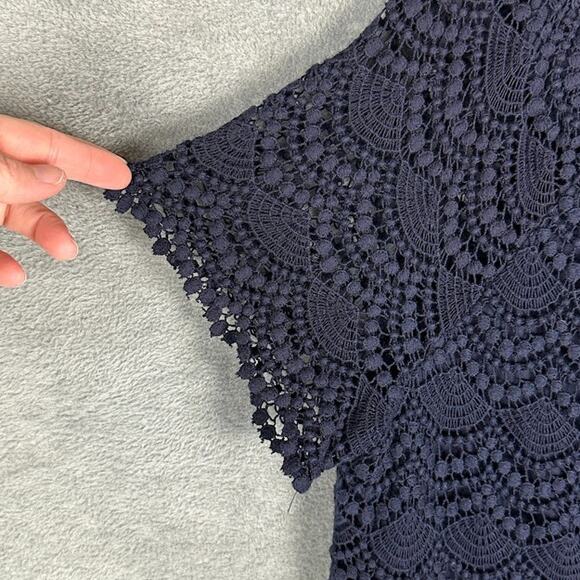 Talbots Top Womens 1X Navy Crochet Lace Short Sleeve Party Holiday Career Preppy - Picture 4 of 11
